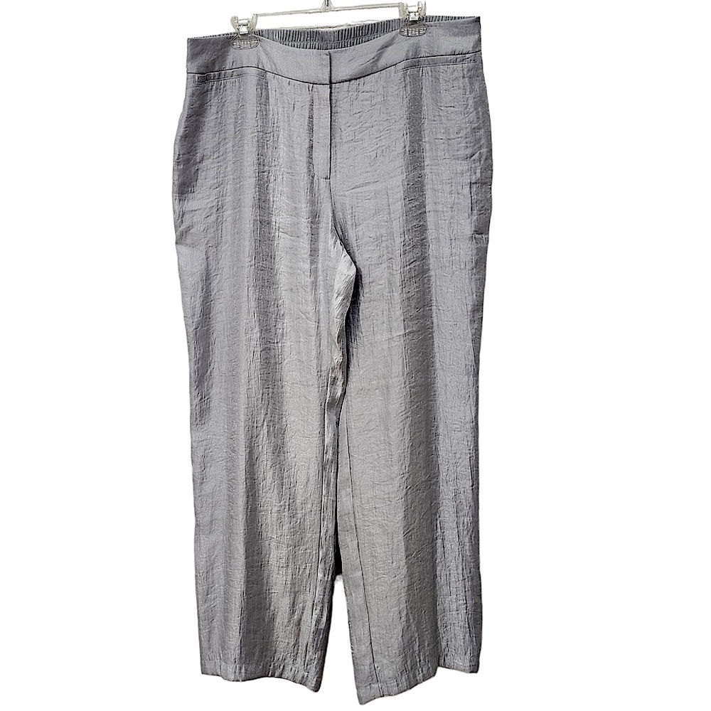 Chico's Silver Shimmery Wide Leg Pants Size 2.5 or 14